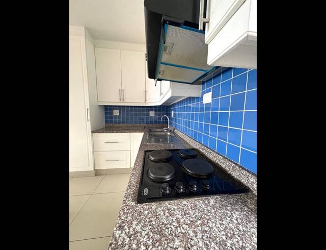 3 BEDROOM PROPERTY TO RENT IN NORTH BEACH